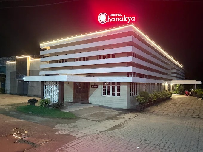 Chanakya Hotel Palakkad
