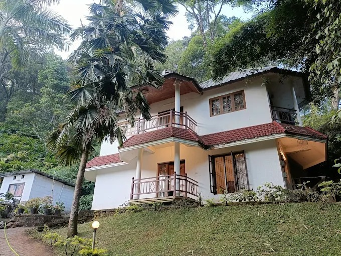 Spice Jungle Hotel Pallivasal