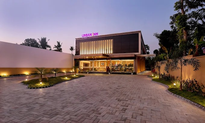 Urban Inn Elavumthitta
