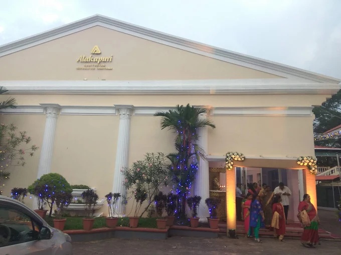 Alakapuri Convention Center Sasthamangalam