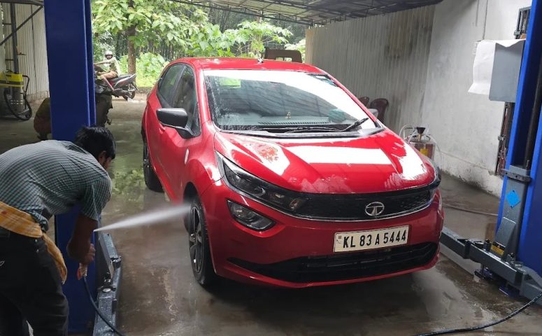 Nikhil Industries Car Wash Pathanamthitta