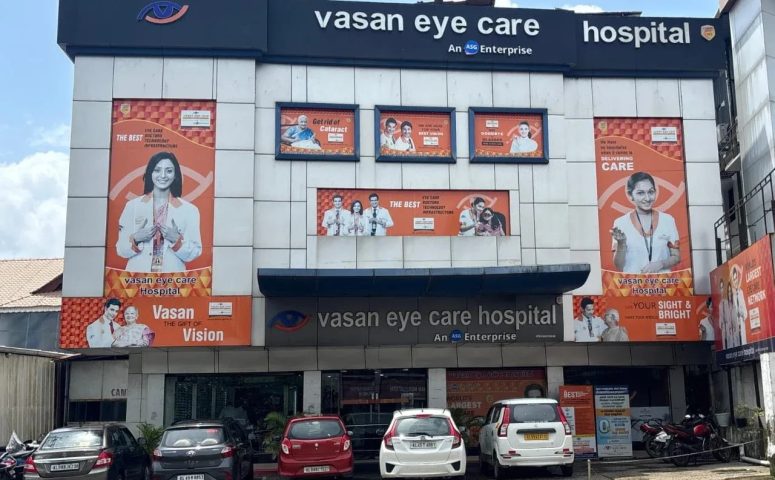 Vasan Eye Care Hospital Veliyannur