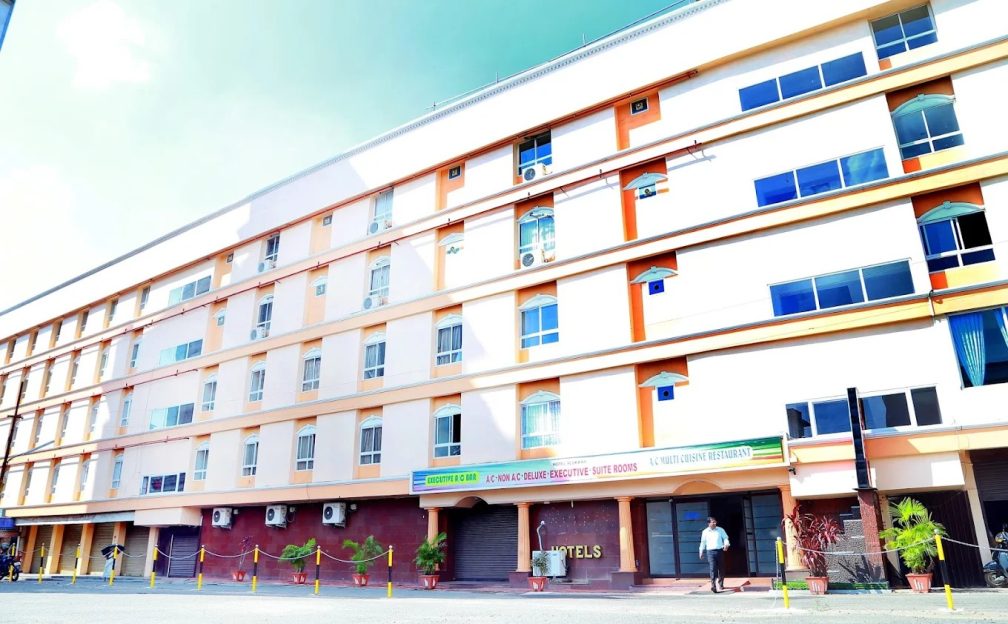 Seafort Hotel Thrissur