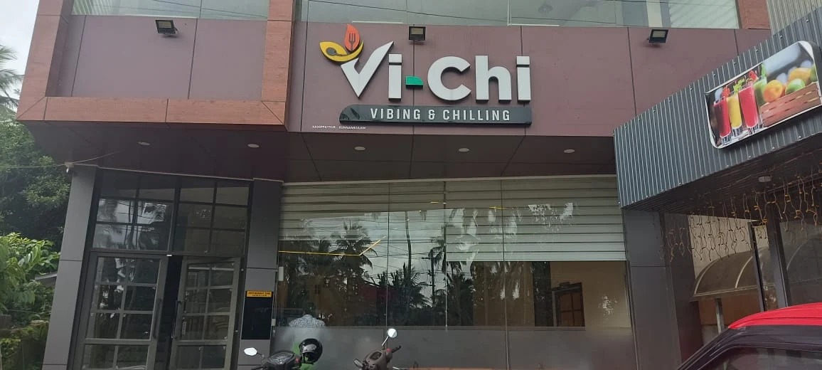 Vi Chi Restaurant Kunnamkulam