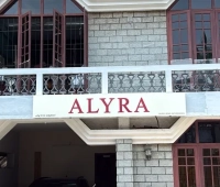 Alyra Boutique
