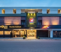 Bayroute Bistro Restaurant Mullakkal