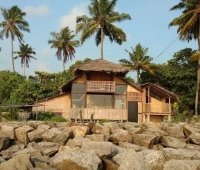 Colonel’s Beach Hotel Thumpoly