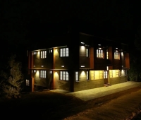 Dakshin Ghats Hotel Vellamunda
