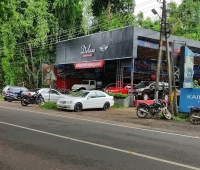 Deluxe Used Cars Machingal