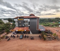 Groupten Plaza Hotel Periye