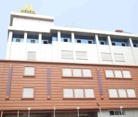 Home Town Hotel Kannur