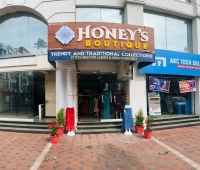 Honey’s Boutique
