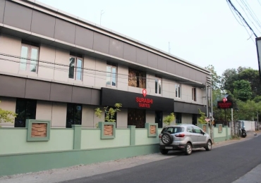 Hotel Surabhi Suites Ernakulam