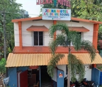 Jeena Hotel Peroor