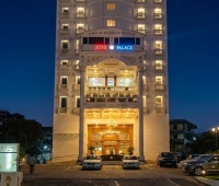 Joys Palace Hotel Veliyannur