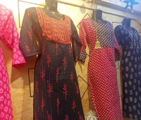 listing 5 Le Papillon Boutique