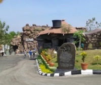listing 6 Magic Planet Park Kazhakkoottam