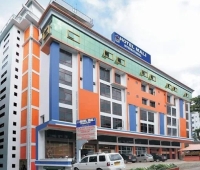 Mali Hotel Nagampadam