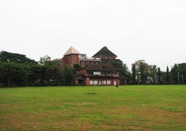 Mananchira Ground Park Kozhikode