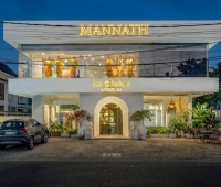 listing 6 Mannath Boutique