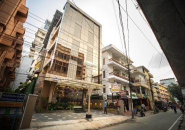 Oak Field Inn Ernakulam