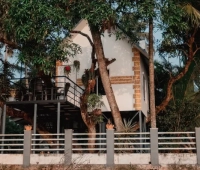Priyoor Treehouse