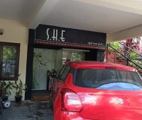 She Designer Boutique