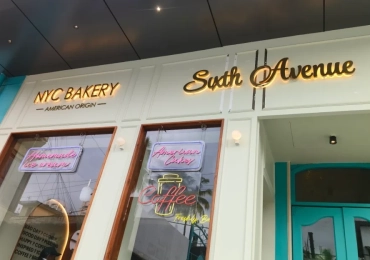Sixth Avenue Cafe Vellayil