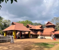 Sree Kurumba Bagavathi Temple Kodungallur