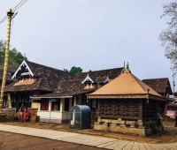 Sree Thirumandhamkunnu Bhagavathi Temple Angadippuram