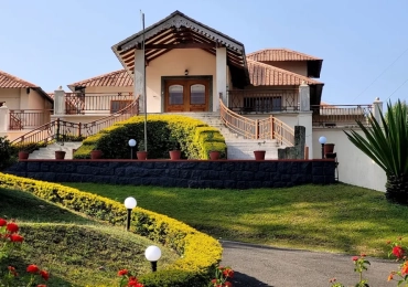 Tea County Hotel Munnar