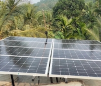 Waxo Power Lounge Solar Tirur